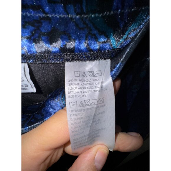 Susan Graver Womens XS Petite Blue Paisley Print Pull-On Pants Velour Stretch - Picture 8 of 10